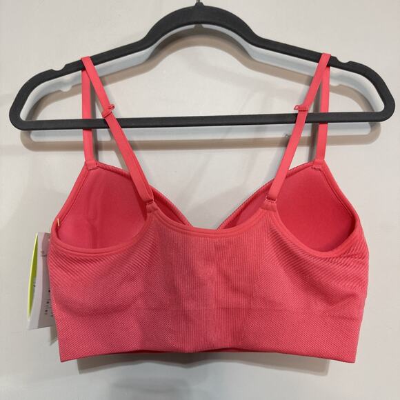 NWT All In Motion Padded Sports Bra Light Red Size M - Picture 2 of 10